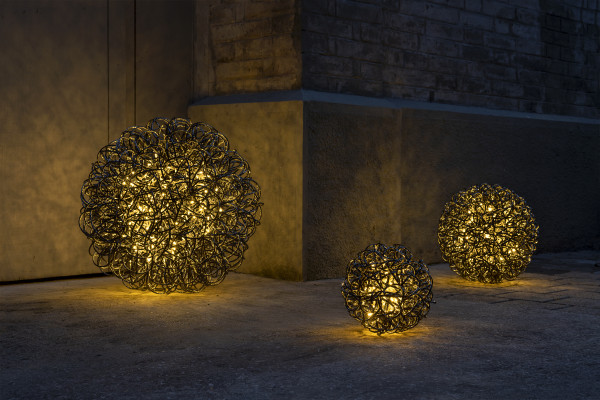 LED Leonis Metal Ball black